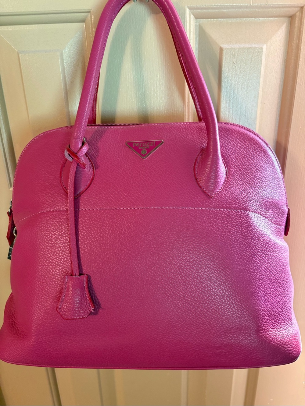 Peruzzi Italian leather Bowling bag style